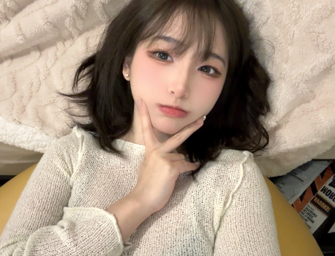 غʱ  
